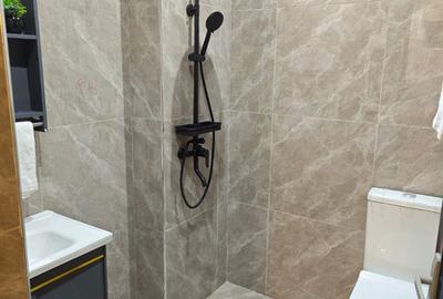 1 Bed Apartment with Swimming Pool in Kilimani - 4