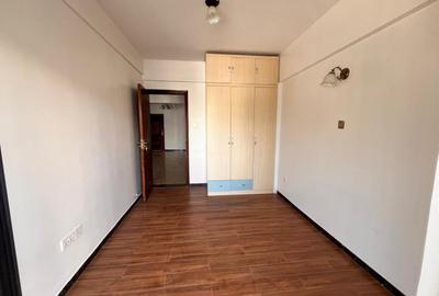 1 Bed Apartment in Kilimani - 3