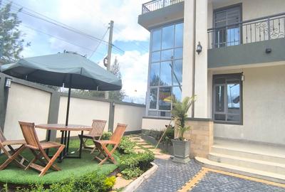 5 Bed House with En Suite in Syokimau