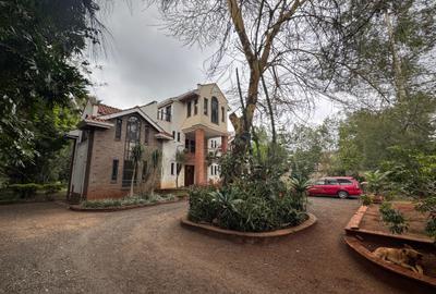 5 Bed House with En Suite in Karen - 2