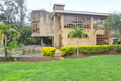 4 Bed House with En Suite at Runda Road - 3