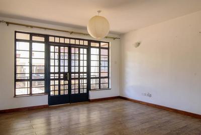 Serviced 2 Bed Apartment with En Suite at Gitaru - 4