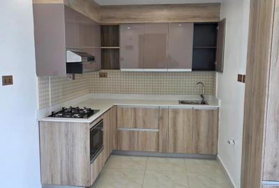 Studio Apartment with En Suite in Westlands Area - 2