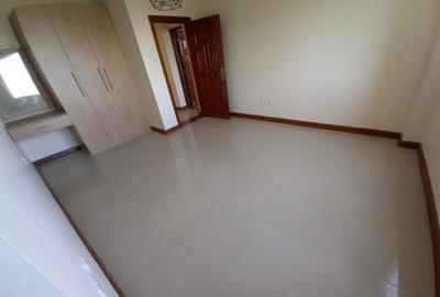 3 Bed Apartment with En Suite in Kilimani
