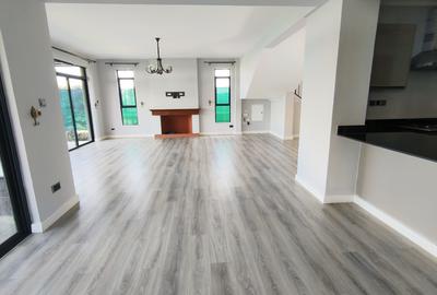 3 Bed Villa with En Suite in Kiambu Road