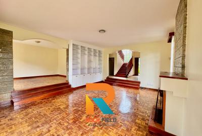 4 Bed Townhouse with En Suite at Red Hill Road - 4
