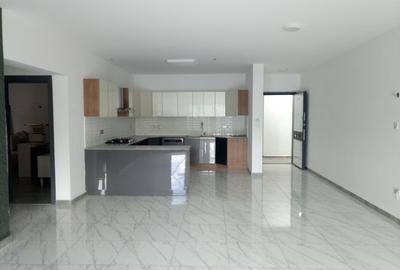 2 Bed Apartment with En Suite at Valley Arcade - 3