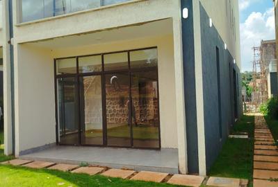 5 Bed Villa with En Suite in Kiambu Road - 3