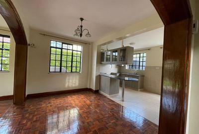 4 Bed Townhouse with En Suite in Loresho - 4