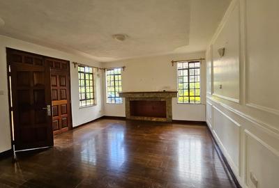 5 Bed Townhouse with En Suite in Kiambu Road