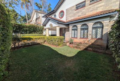 5 Bed Townhouse with En Suite in Spring Valley