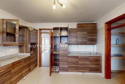 3 Bed Apartment with En Suite at Parklands