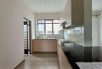 2 Bed Apartment with En Suite in Mlolongo - 3