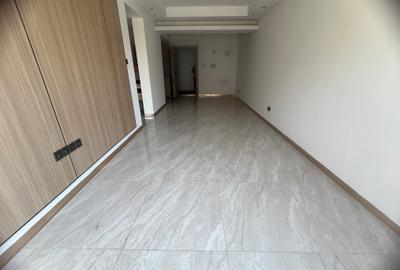 1 Bed Apartment with Swimming Pool in Kileleshwa - 2