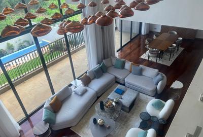 5 Bed House with En Suite in Runda - 2