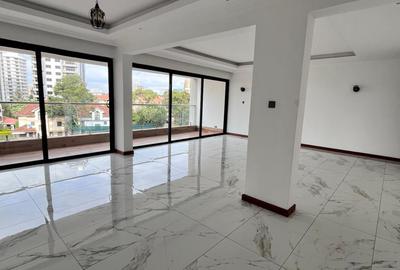 3 Bed Apartment with En Suite at Nyeri Road