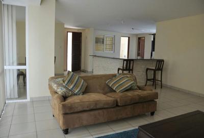 1 Bed Apartment with Parking in Kilimani