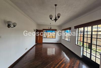 5 Bed House with En Suite in Spring Valley