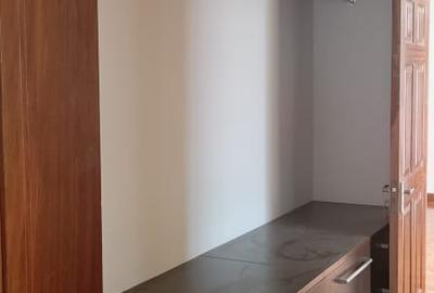 4 Bed Townhouse with En Suite in Lavington - 4