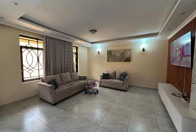 7 Bed Townhouse with En Suite in Langata