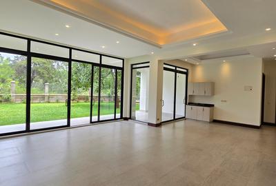 6 Bed Townhouse with En Suite in Kitisuru - 4