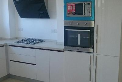 1 Bed Apartment with En Suite in Westlands Area