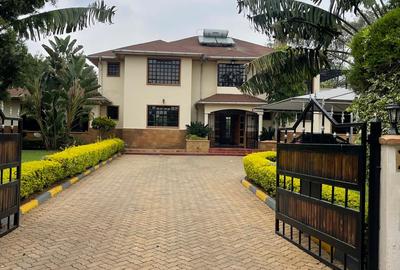 5 Bed Townhouse with En Suite in Karen