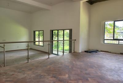 5 Bed House with En Suite in Loresho - 3