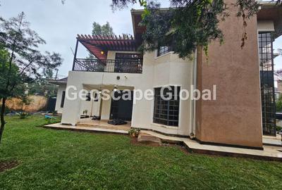 4 Bed House with En Suite in Runda