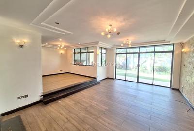 5 Bed Townhouse with En Suite in Lavington - 4