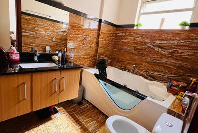 3 Bed Apartment with En Suite at Kileleshwa - 4