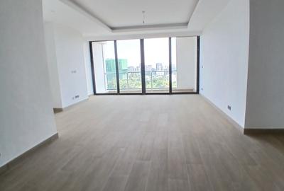 3 Bed Apartment with En Suite at Riverside Drive - 4