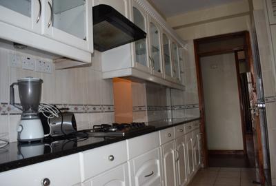 Serviced 2 Bed Apartment with En Suite at Parklands