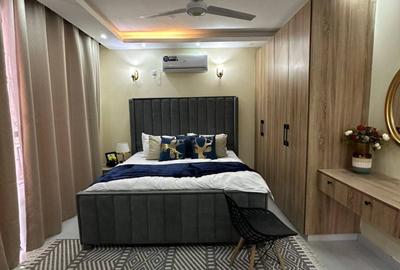 3 Bed Apartment with En Suite at Beach Road