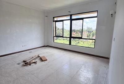 4 Bed Apartment with En Suite in Kileleshwa - 4