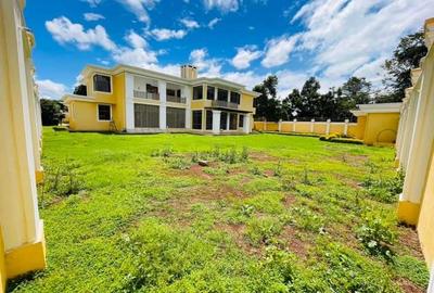 7 Bed Villa with En Suite at Runda