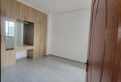 Serviced 4 Bed Apartment with En Suite at 2Nd Avenue - 2