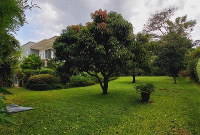 4 Bed House with En Suite in Runda