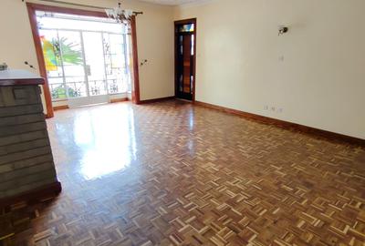 Serviced 3 Bed Apartment with En Suite at Riverside Drive