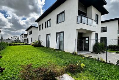 4 Bed Villa with En Suite at Nairobi