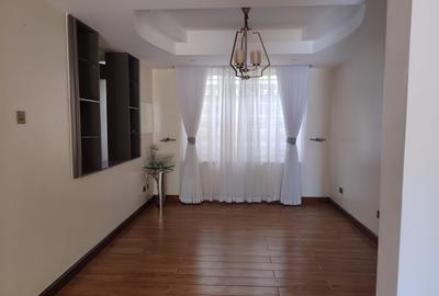 3 Bed Townhouse with En Suite in Karen