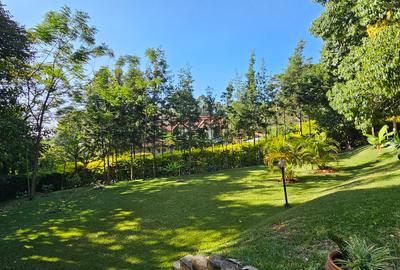 6 Bed House with En Suite at Near The Hub Karen