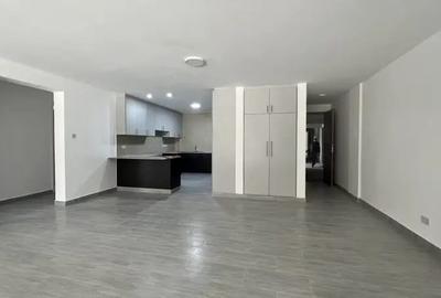 2 Bed Apartment with En Suite in Lavington