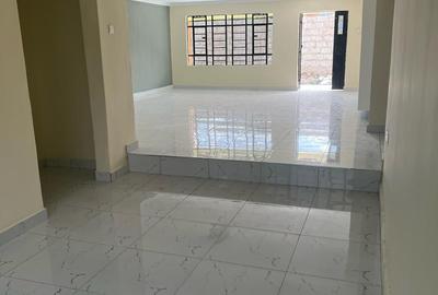 4 Bed House with En Suite at Shompole Road - 4