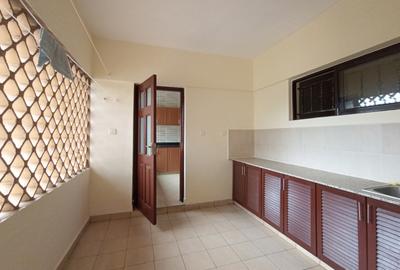 4 Bed Apartment with En Suite at Brookside