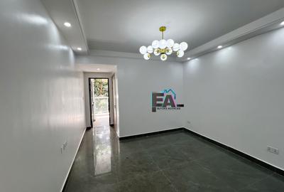 1 Bed Apartment with En Suite at Riverside Drive - 3