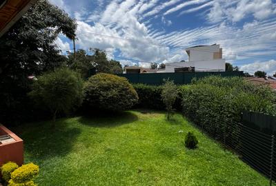 5 Bed House with En Suite at Nyari