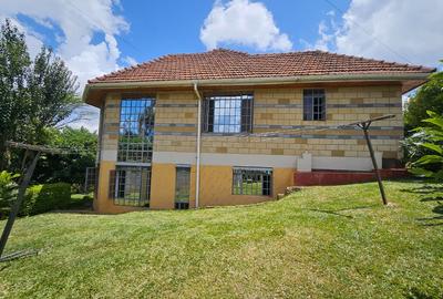 3 Bed House with En Suite in Runda - 2