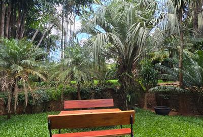 3 Bed Townhouse with En Suite at Nyari Close - 4