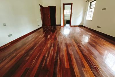 5 Bed House with En Suite at Peponi Road